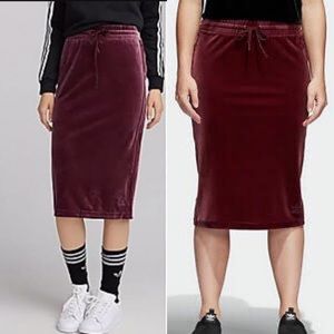 Adidas Velvet Burgundy Midi Pencil skirt
